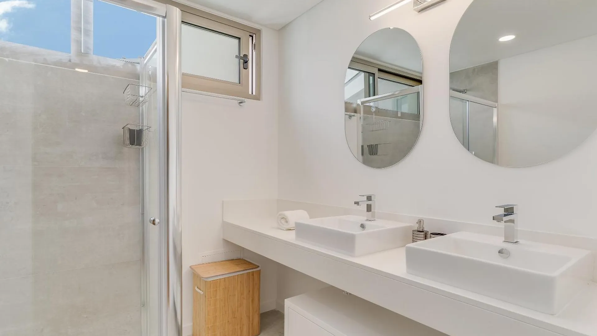 Luxury Laura Apartment By Holiday Rental Madeira Funchal