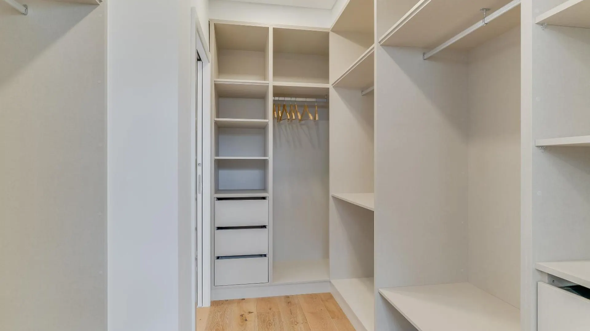 Luxury Laura Apartment By Holiday Rental Madeira Funchal  Funchal (Madeira)