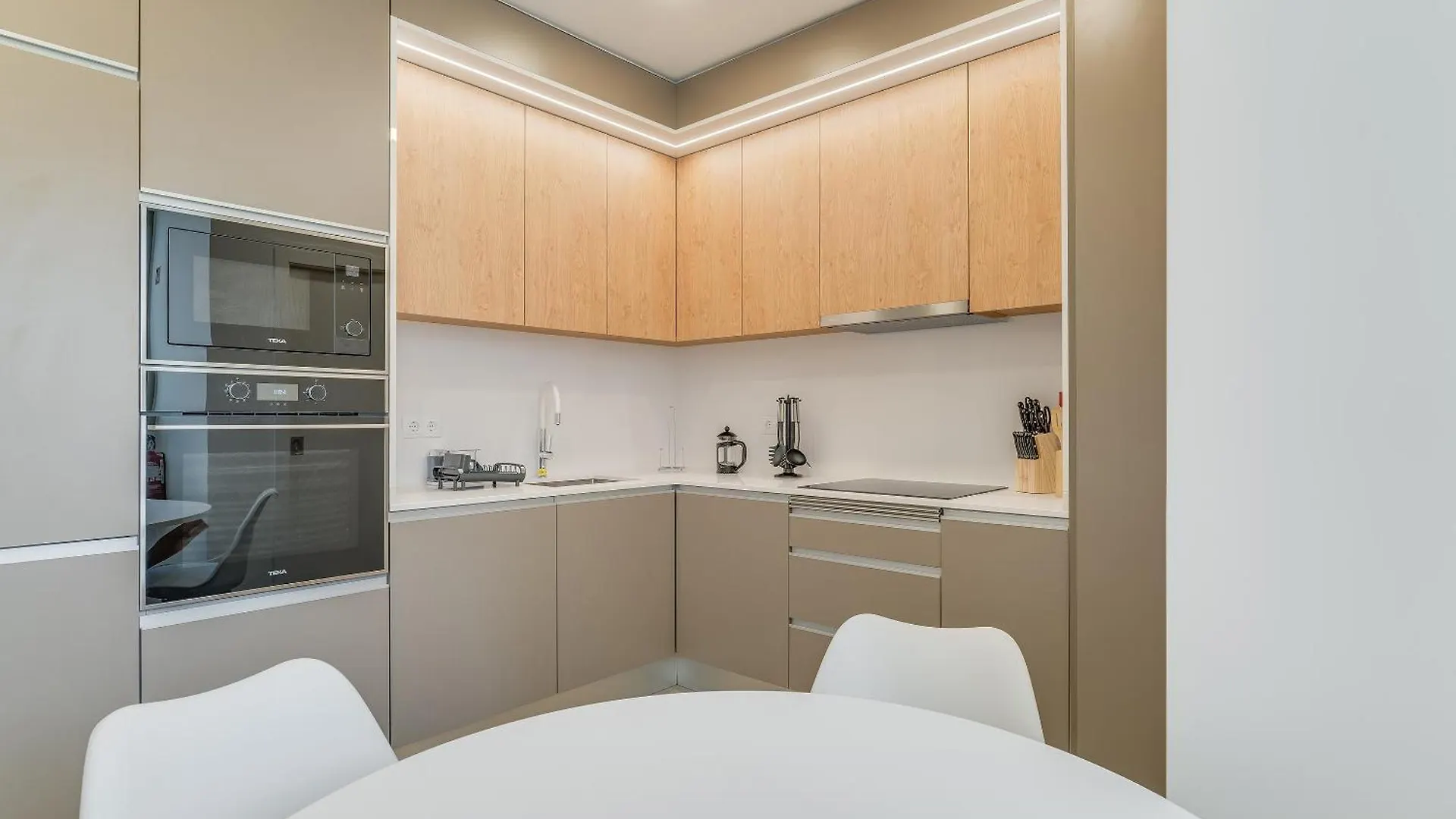 Luxury Laura Apartment By Holiday Rental Madeira Funchal  Funchal (Madeira)
